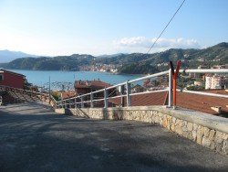 protezione-pedonale-tubi-passanti-lerici-sp